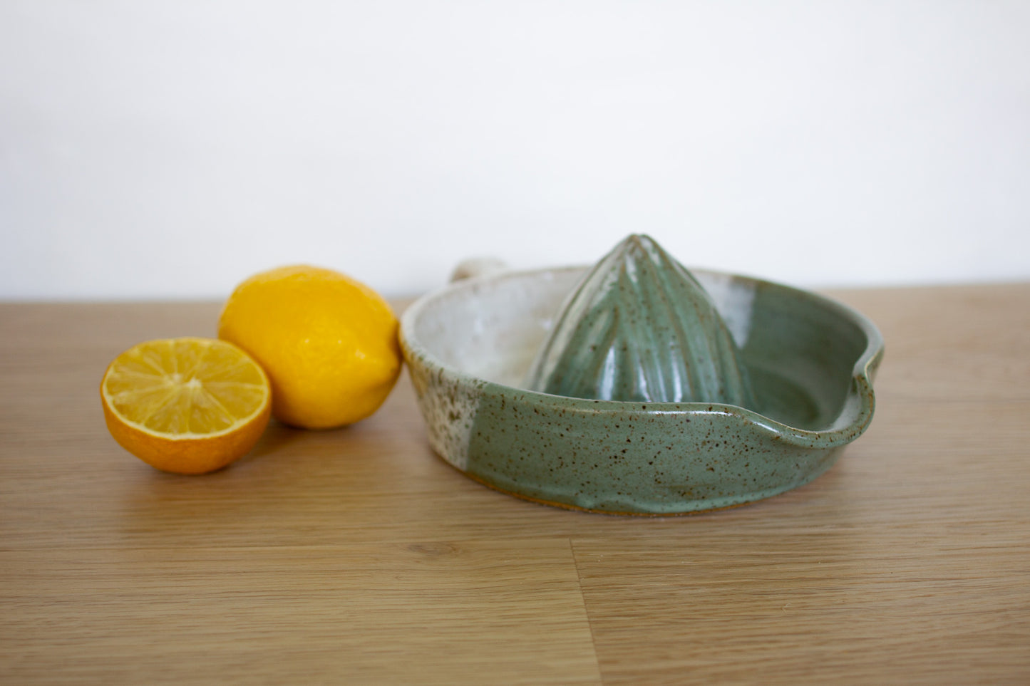 Lemon Juicer