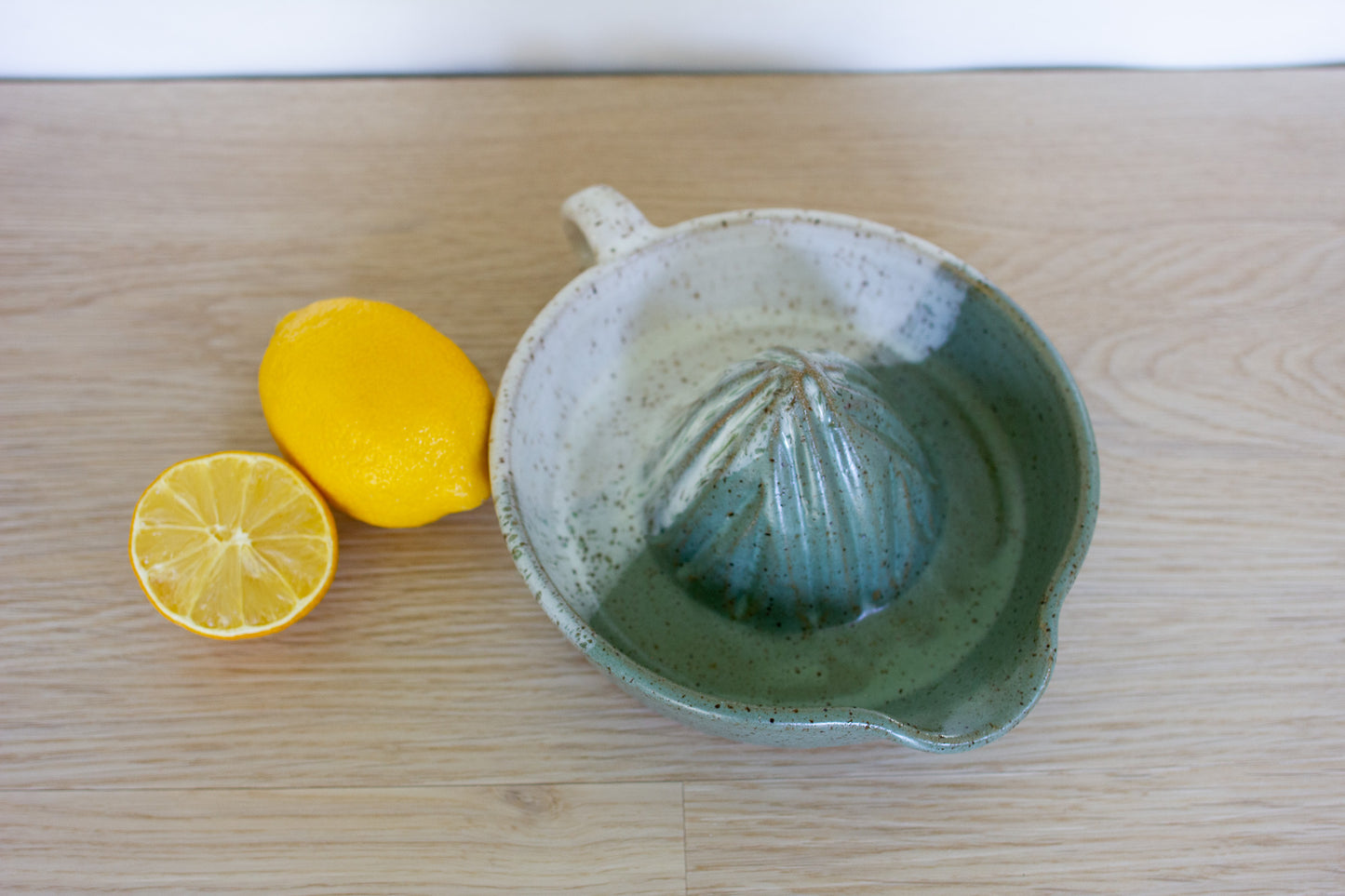 Lemon Juicer