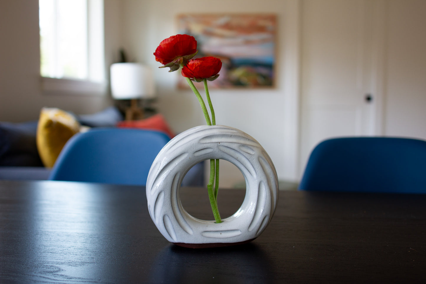 Donut Vase w/ Dark clay